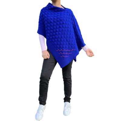 Two Sisters Poncho Chal de Punto con Textura de Relieve Azul Rey con Detalle Bordado a Mano Diseño Moderno Asimétrico, Talla Única Hilo Suave de Acrílico