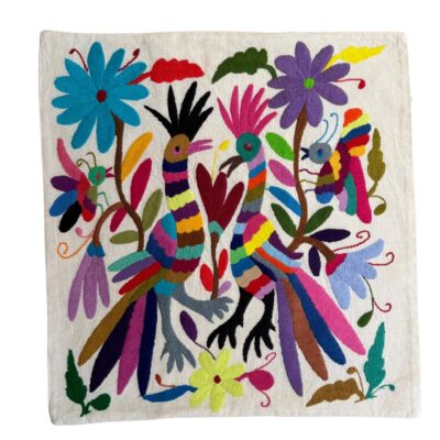 Two Sisters Funda de Cojín Bordado a Mano Auténtico Artesanal Original de Tenango México. Cuadrada 41 x 41 cm (Los Cuatro Amigos)