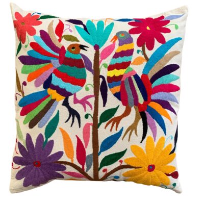 Two Sisters Funda de Cojín Bordado a Mano Auténtico Artesanal Original de Tenango México. Cuadrada 41 x 41 cm. (Palomas y Flores)