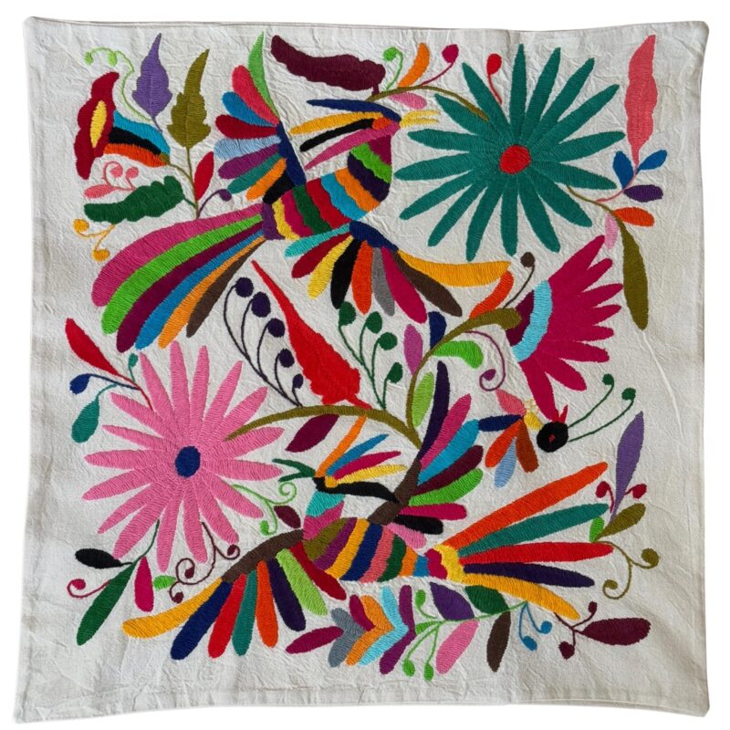 Two Sisters Funda de Cojín Bordado a Mano Auténtico Artesanal Original de Tenango México. Cuadrada 41 x 41 cm. (Volamos de Colores)