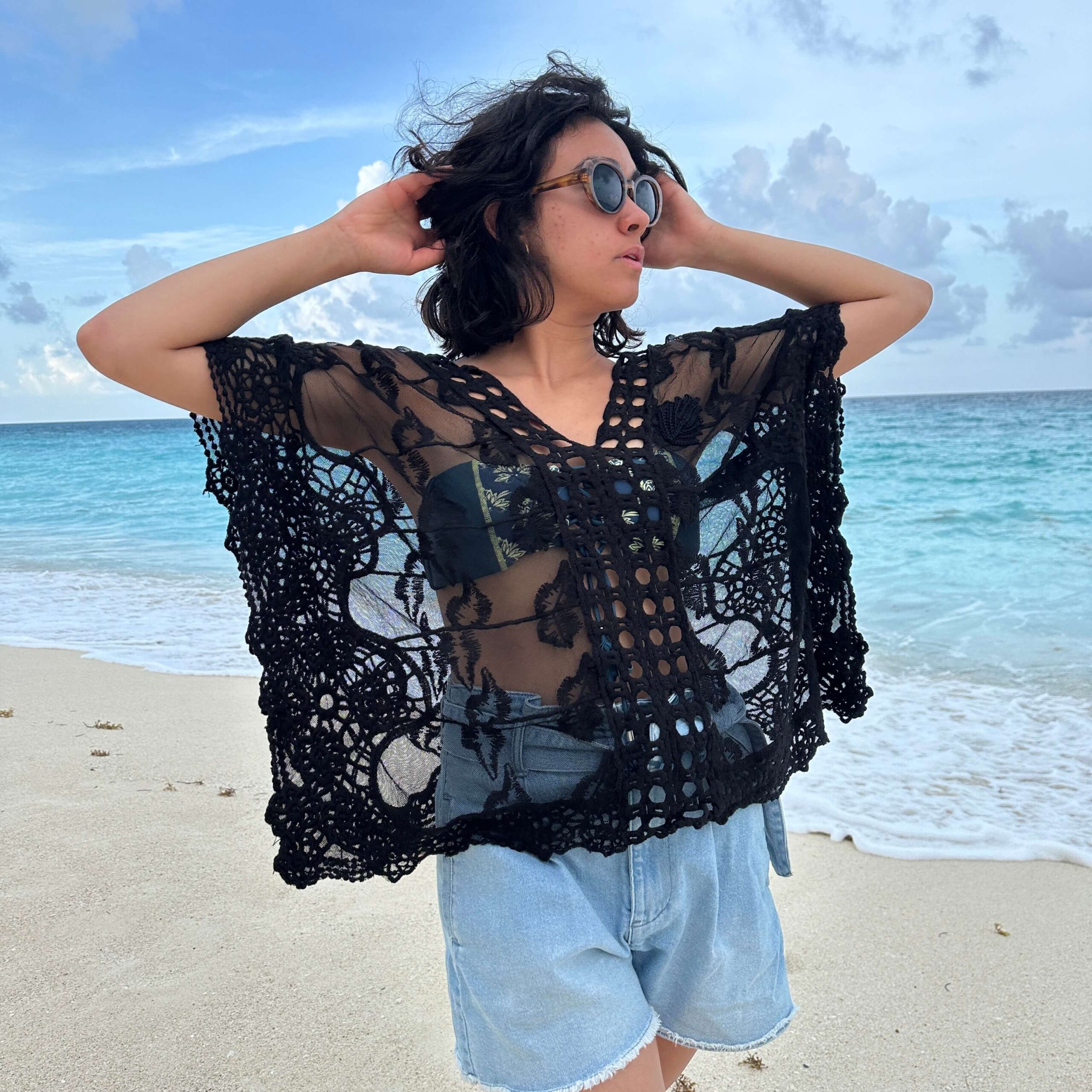 Two Sisters Ropa de Playa Tipo Blusa para Verano con Detalle de Crochet Tejido a Mano para Mujer Talla Única (Negro) - Imagen 7